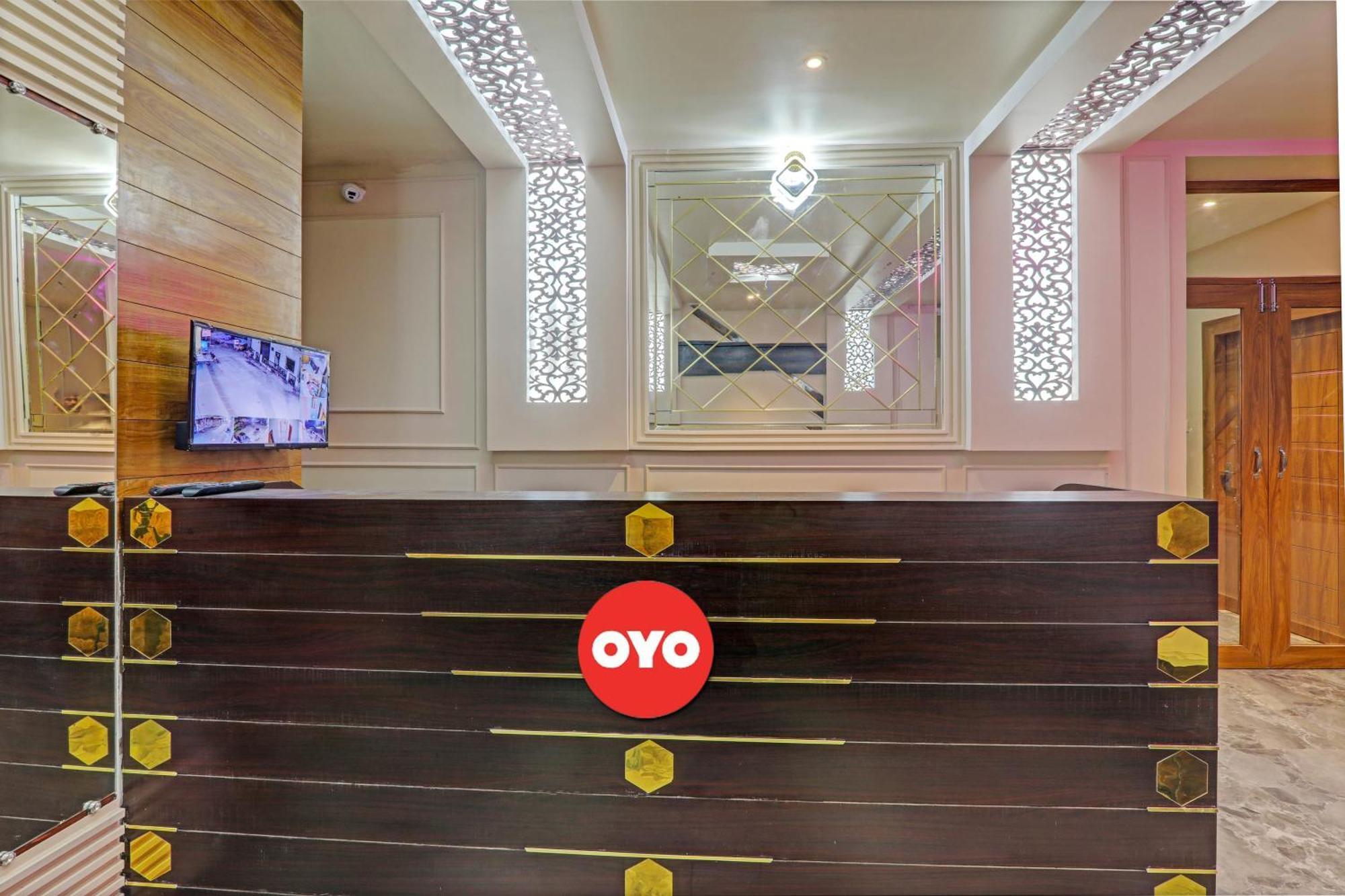 Hotel O Royal Regency Palace Gorakhpur Esterno foto